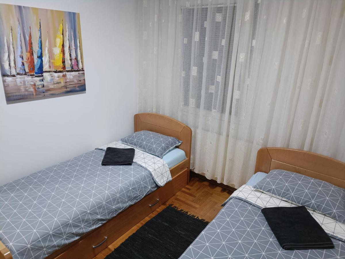 Serbian Home With Garden Krnjaca Екстериор снимка